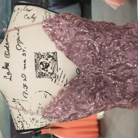 Prom dress - Picture 3 of 8